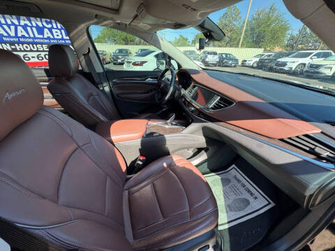 2018 Buick Enclave Avenir