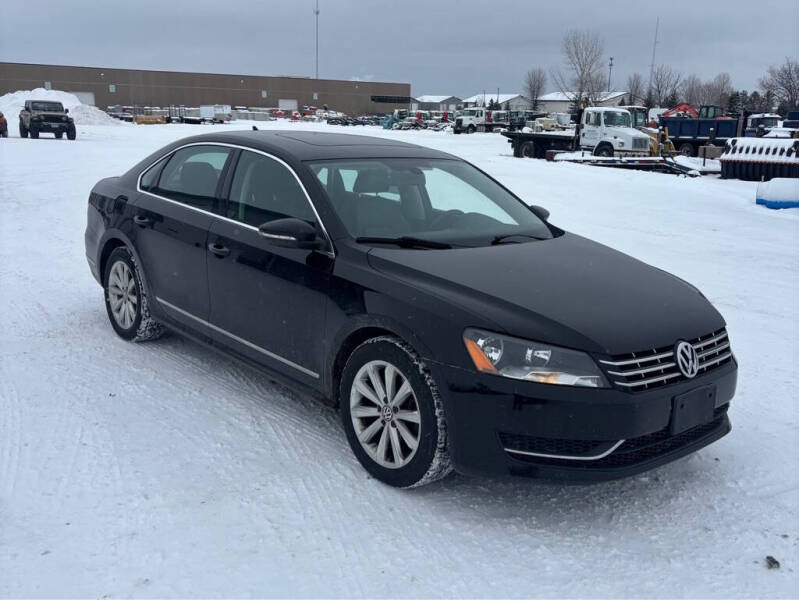2012 Volkswagen Passat SEL