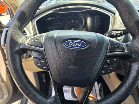 2019 Ford Fusion SE
