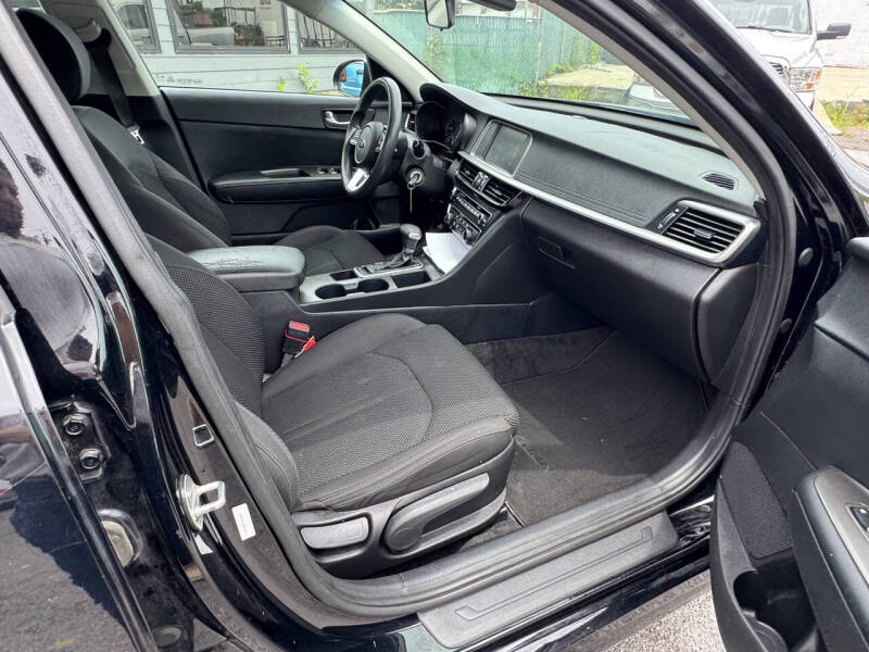 2019 Kia Optima LX
