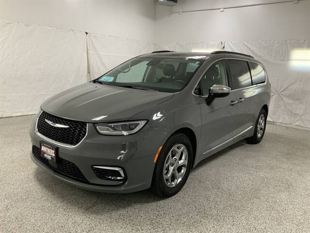 2023 Chrysler Pacifica Limited