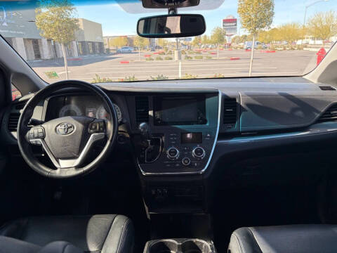 2016 Toyota Sienna