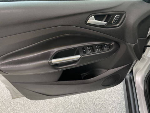 2016 Ford C-MAX Hybrid SE