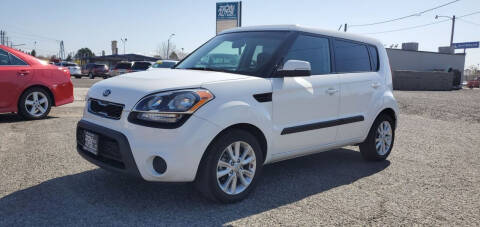 2013 Kia Soul for sale at Zion Autos LLC in Pasco WA