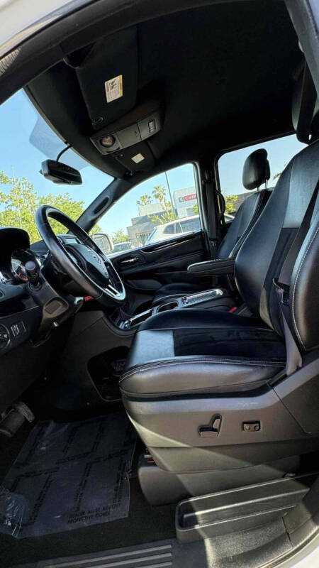 2018 Dodge Grand Caravan SXT