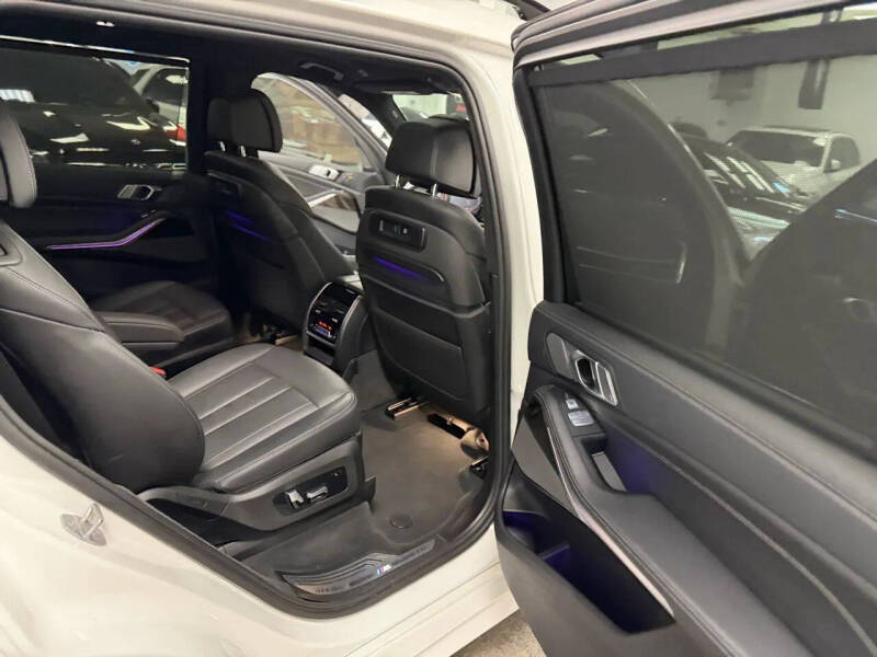 2019 BMW X7 xDrive50i