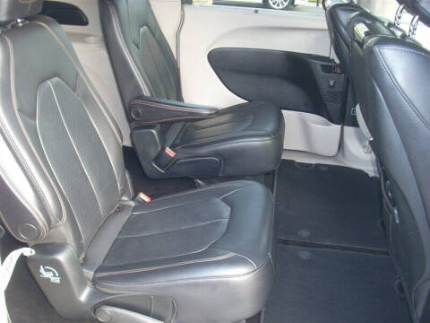 2018 Chrysler Pacifica Touring L Plus