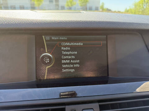 2011 BMW 5 Series 528i