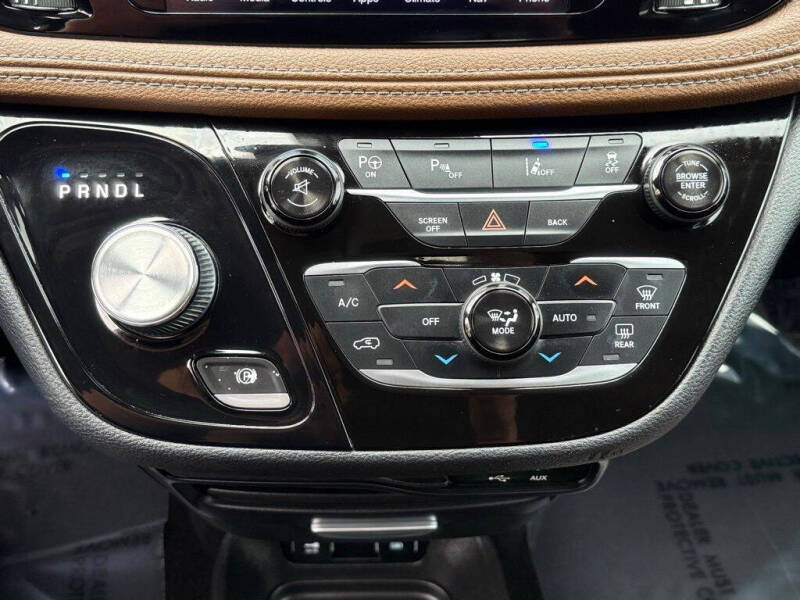 2017 Chrysler Pacifica Limited