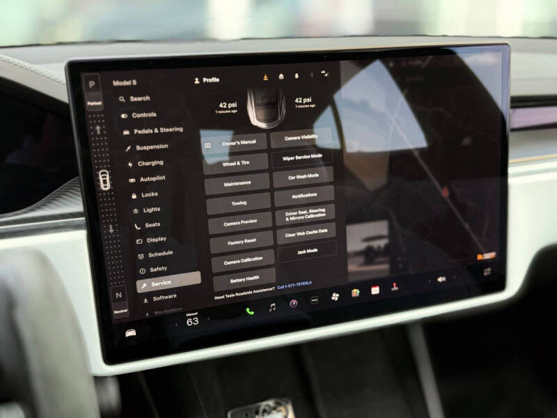 2022 Tesla Model S Plaid