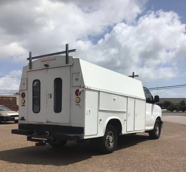 2004 Chevrolet Express 3500