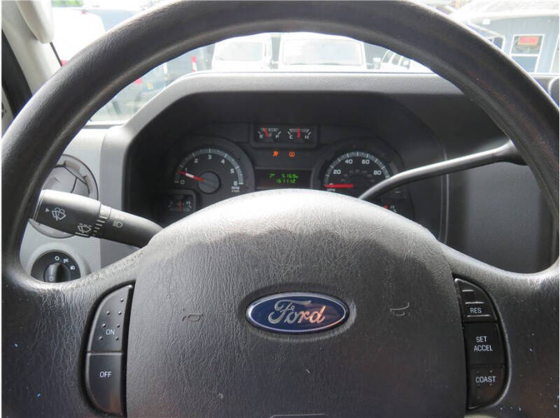 2013 Ford E-Series E-250