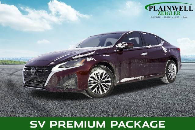 2023 Nissan Altima for sale at Zeigler Ford of Plainwell in Plainwell MI