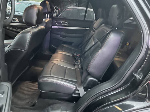 2016 Ford Explorer Sport