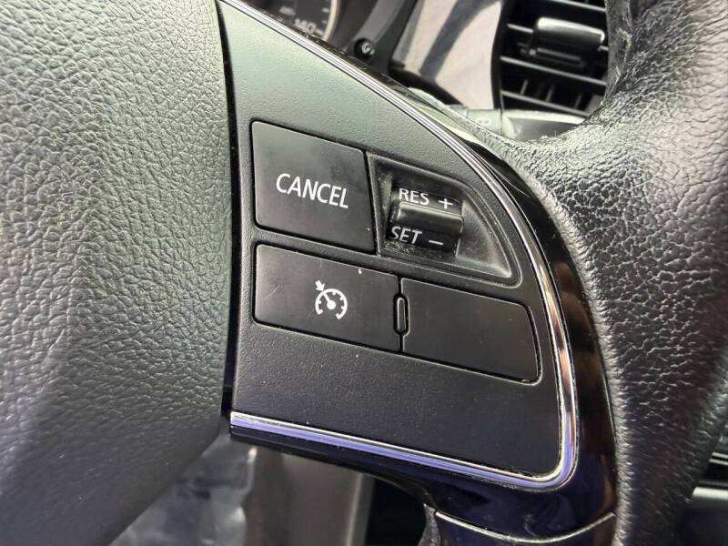 2016 Mitsubishi Outlander ES
