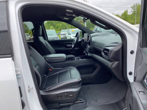 2025 Chevrolet Silverado EV LT