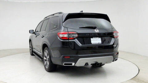 2023 Honda Pilot Touring