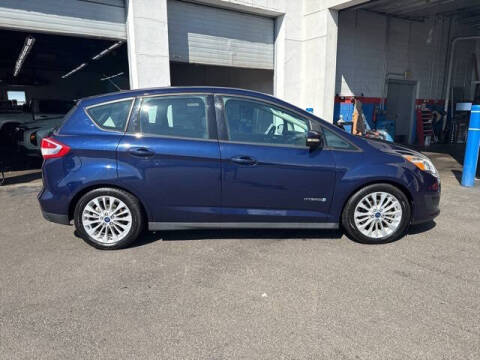 2017 Ford C-MAX Hybrid SE