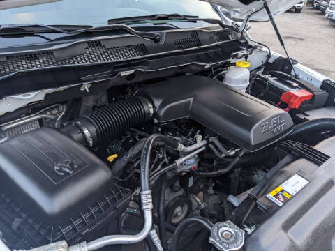 2024 RAM 1500 Classic SLT