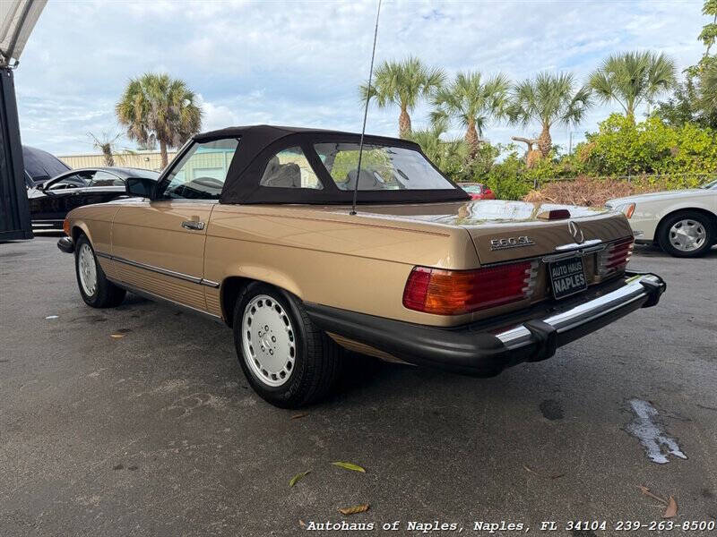 1988 Mercedes-Benz 560-Class 560 SL
