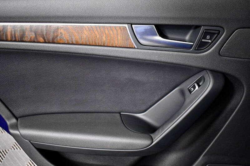 2016 Audi A4 2.0T quattro Premium Plus