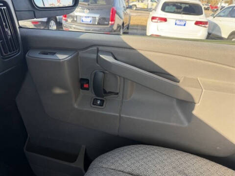 2021 Chevrolet Express 2500