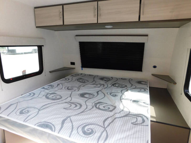 2023 KZ RV Escape 181 RB