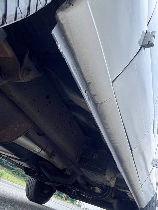 2010 Ford E-Series E-350 SD XLT