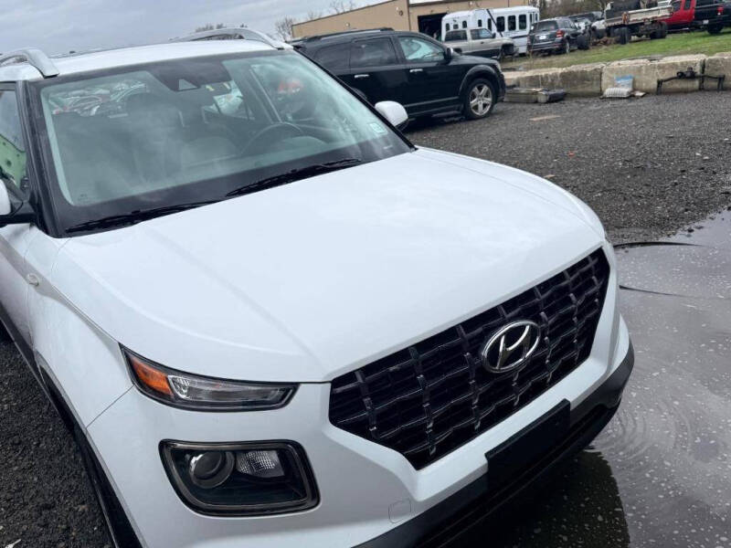 2020 Hyundai Venue SEL