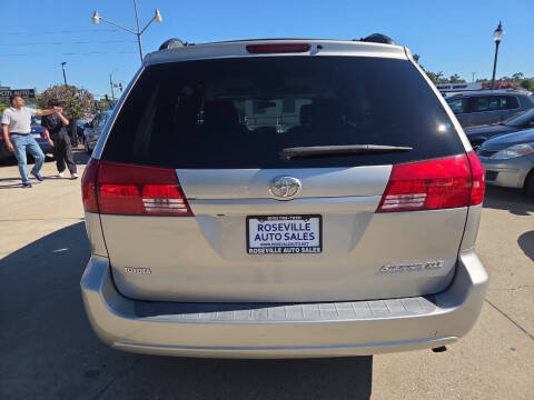 2004 Toyota Sienna XLE 7 Passenger