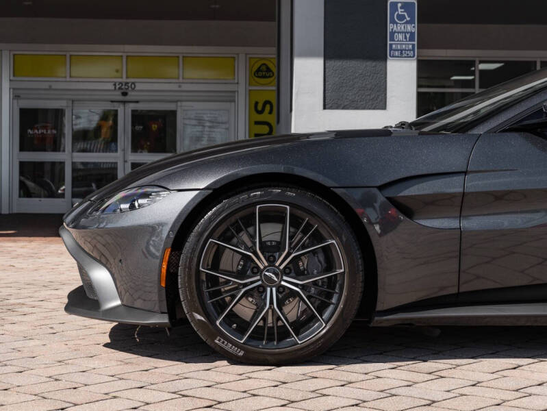 2021 Aston Martin Vantage