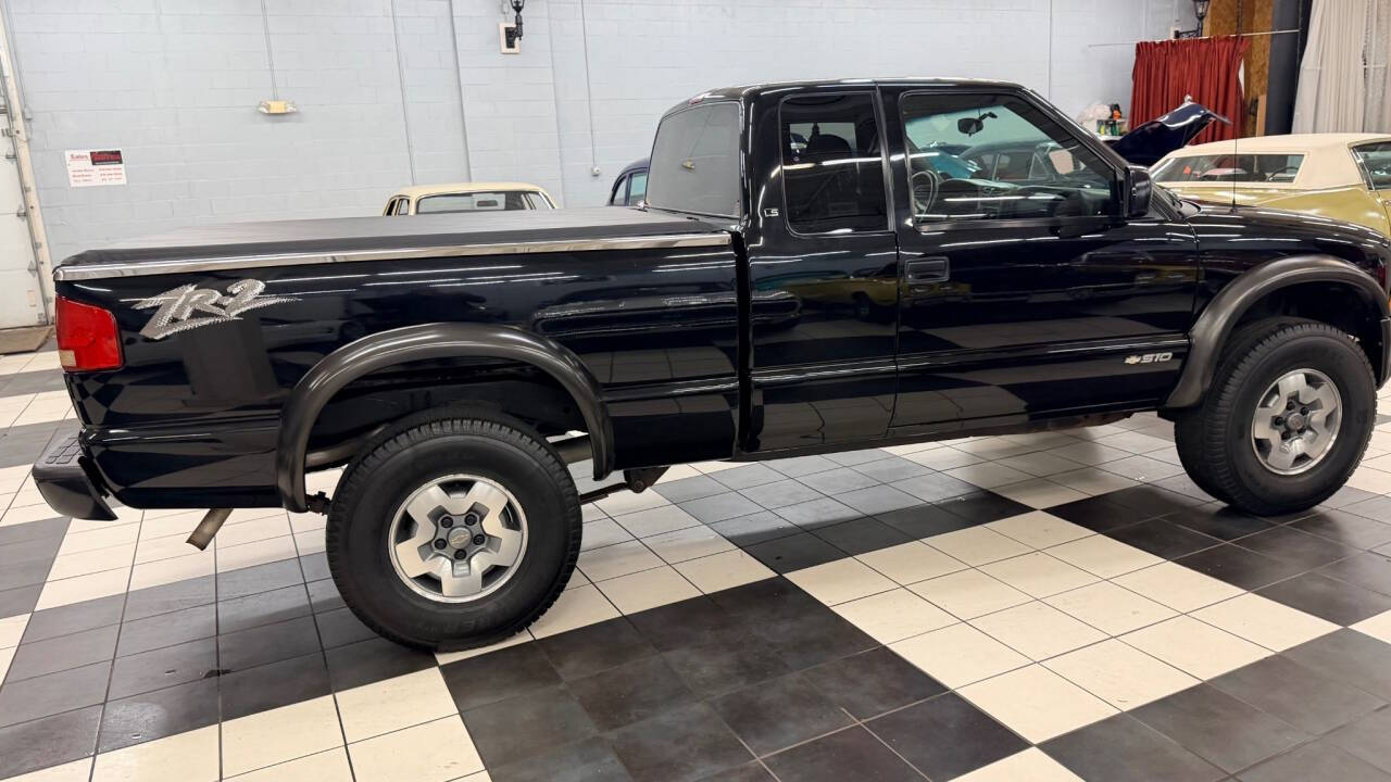 2003 Chevrolet S-10 3