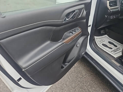 2021 GMC Acadia Denali