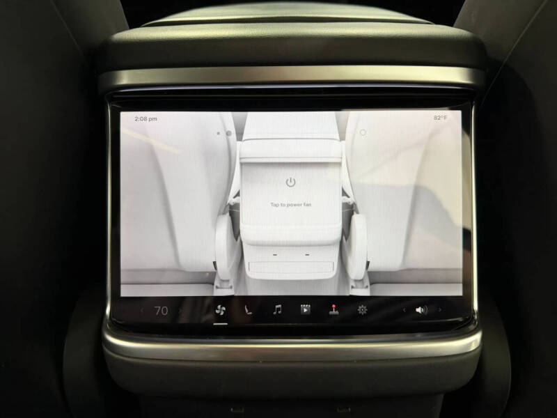 2023 Tesla Model X Standard Range