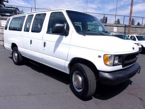 2000 Ford E-350 for sale at Delta Auto Sales in Milwaukie OR