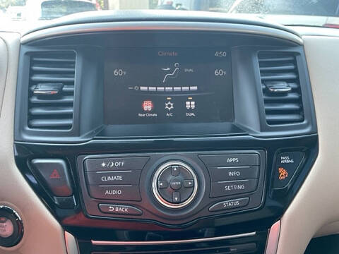 2017 Nissan Pathfinder