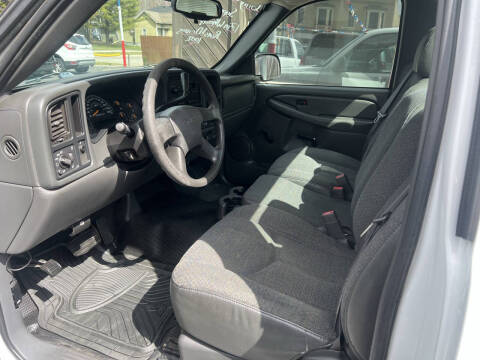 2006 GMC Sierra 1500 Work Truck