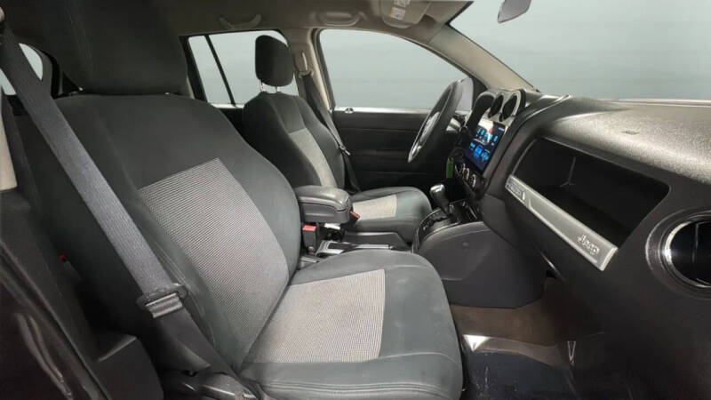 2017 Jeep Compass Sport