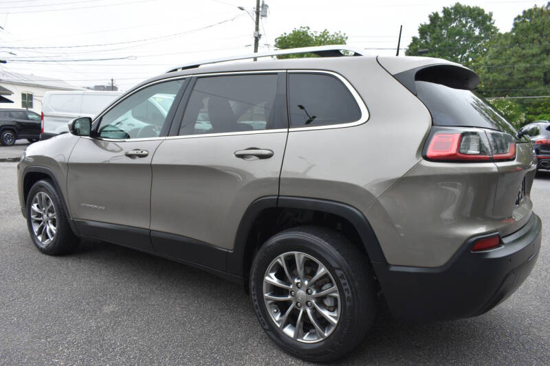 2019 Jeep Cherokee Latitude Plus