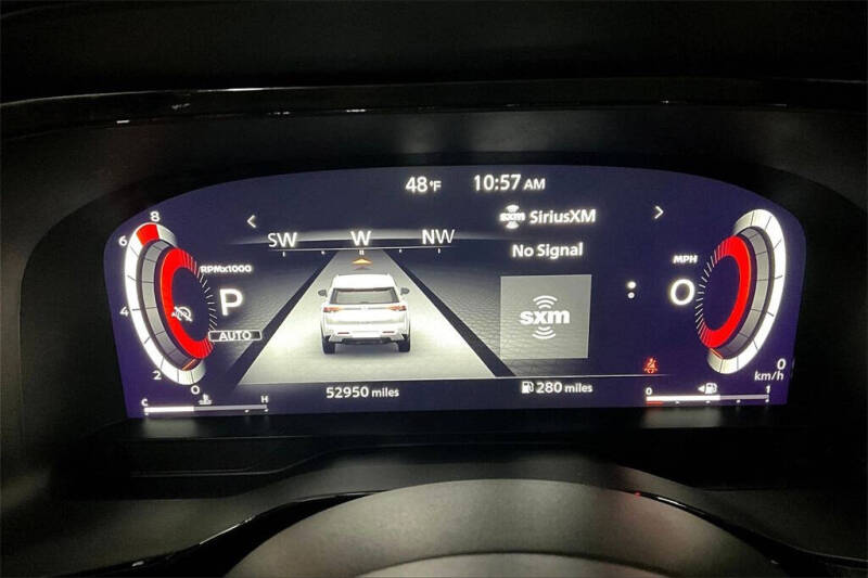 2023 Nissan Pathfinder Platinum