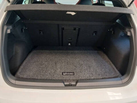 2024 Volkswagen Golf GTI Autobahn