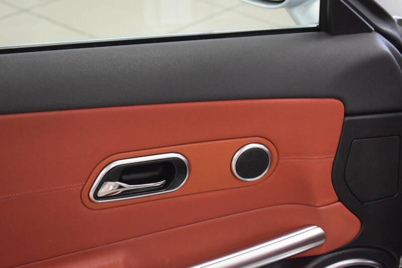 2008 Chrysler Crossfire Limited