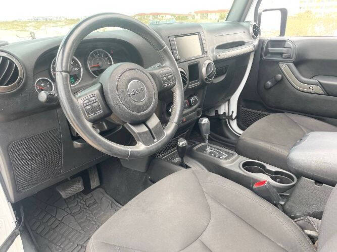 2016 Jeep Wrangler Willys Wheeler