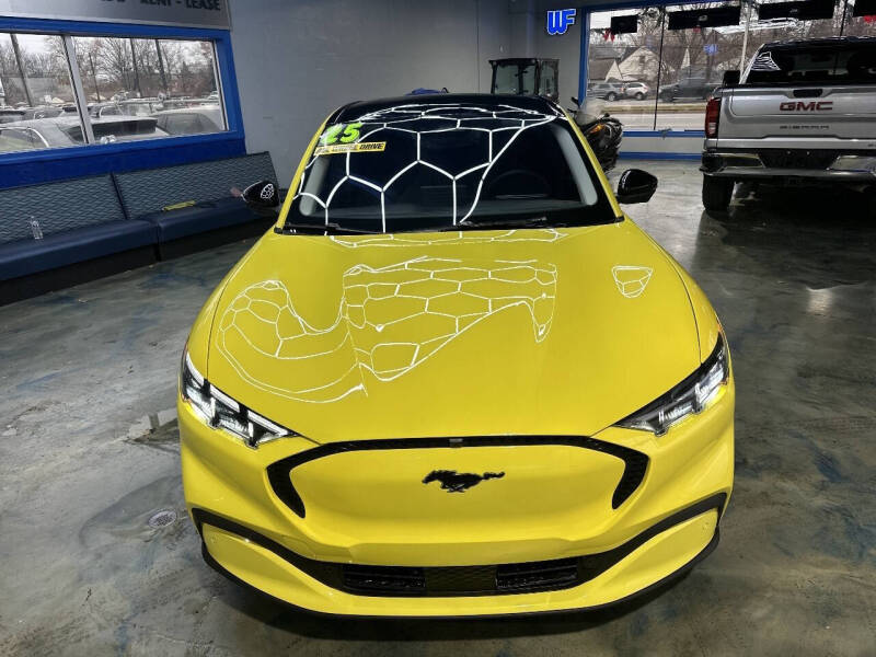 2025 Ford Mustang Mach-E Select