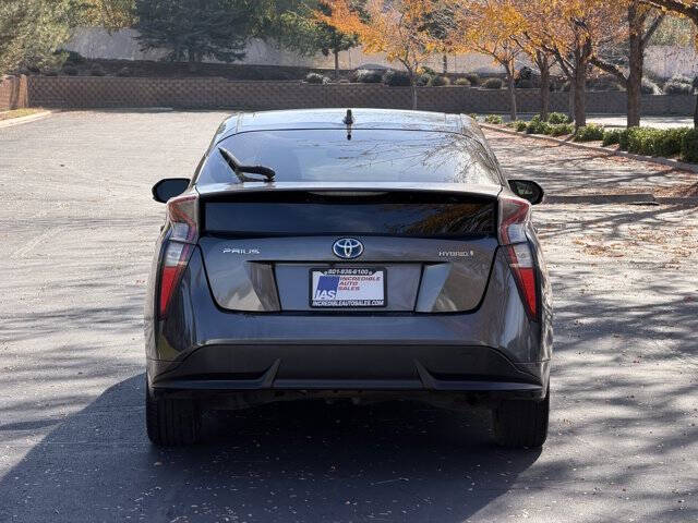 2016 Toyota Prius Two Eco