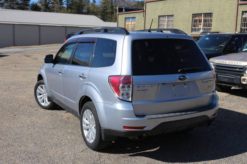 2013 Subaru Forester 2.5X Limited