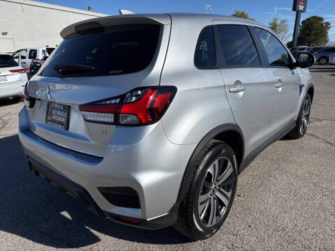 2026 Mitsubishi Outlander Sport SE