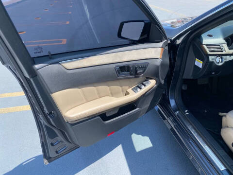 2010 Mercedes-Benz E-Class