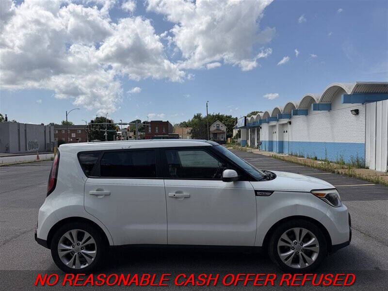 2016 Kia Soul +
