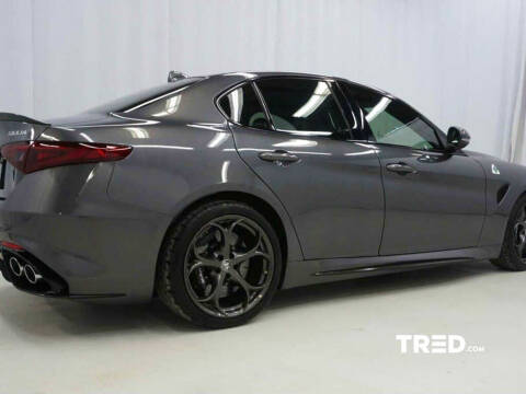 2017 Alfa Romeo Giulia Quadrifoglio
